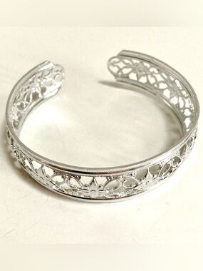Women’s Elegant Sterling Silver Filigree Open Cuff Bracelet - Silver